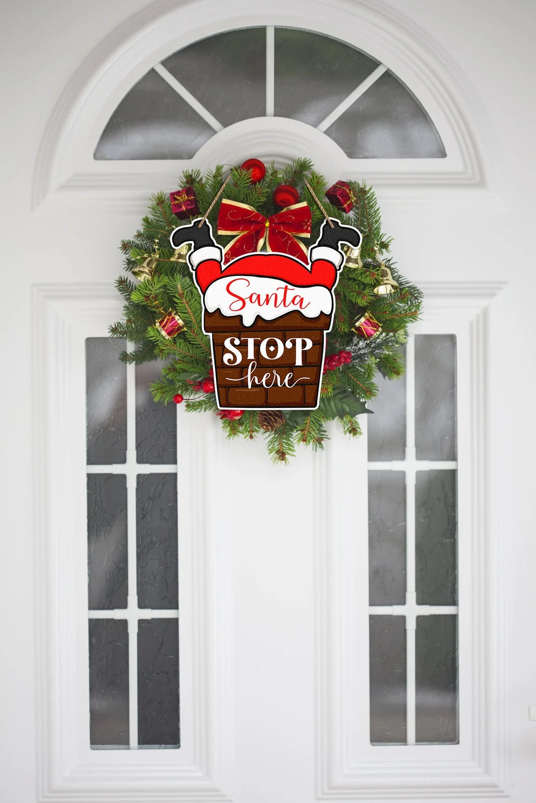 Funny Santa Stop Here Sign for Christmas Door Decorations, 11.2"X11.2" Farmhouse Christmas Decor Sign Wreath for Christmas Holiday Decorations