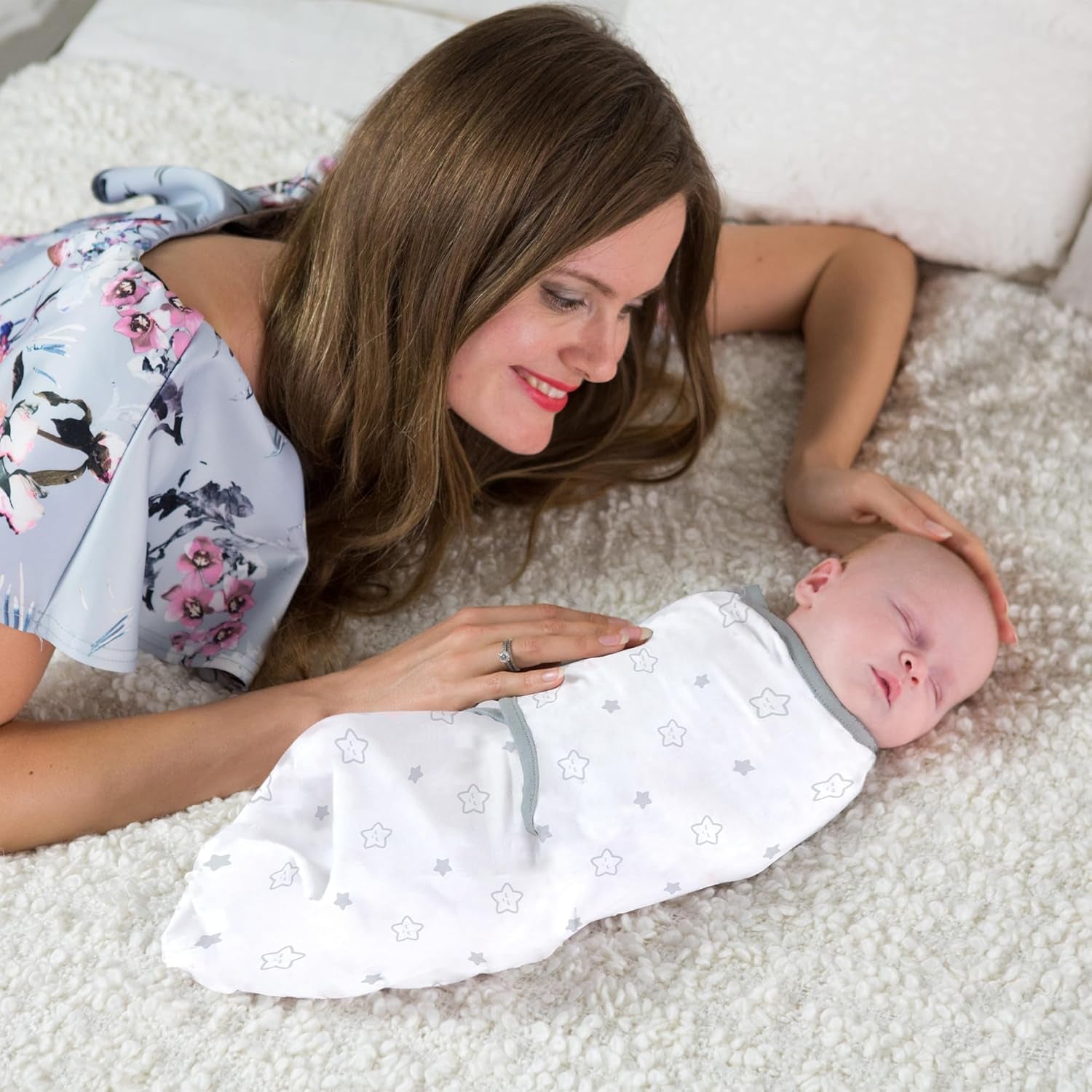 Baby Swaddle Blanket, Swaddle Wrap for Newborn and Infant, Adjustable Swaddle Set for Baby Boy and Girl, 3 Pack Soft Organic Cotton, Large (3-6 Months), Grey and White